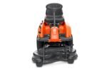 Tondeuse autoportée Husqvarna R 112C avec carter de coupe 85CM – Image 4